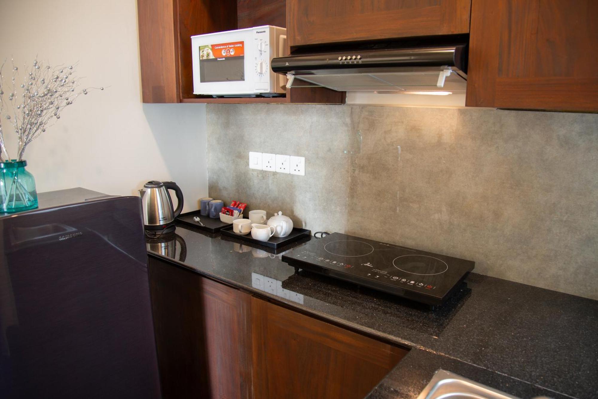 Marine Suites โคลอมโบ ภายนอก รูปภาพ